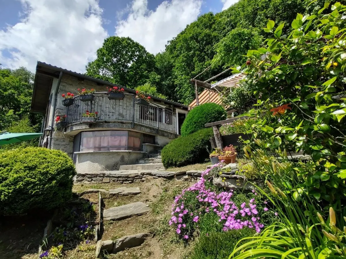 Holiday Home Baita Dei Nonni-3 By Interhome Livo  0*, Livo (Lombardy)
